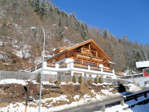 Alteck - Apartment block Gugganig Apartment in Carinthia, Austria