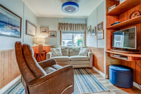 T03 Living Room Area