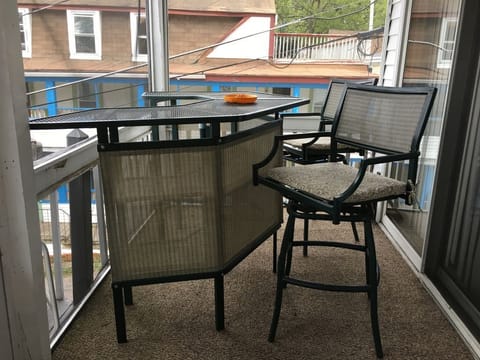 3 Season screened porch