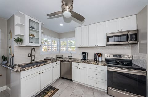 web-or-mls-Kitchen 3-3