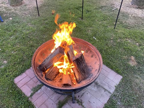 Fire pit
