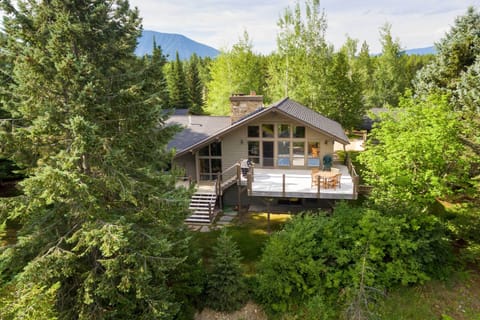 West Glacier Vacation Rental | 4BR | 3.5BA | 2,924 Sq Ft | Stairs to Access