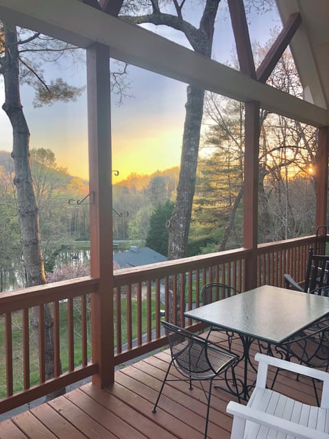Amazing Ambiance Overlooking Lake and Mtns from Vaulted Porch Off Greatroom.