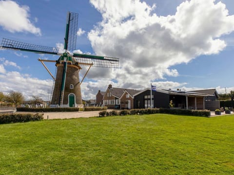 Immediate Surroundings [summer] (<1 km)