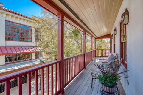 Your private retreat in the middle of all of the sites of town.  Watch passers-by with your cup of coffee or glass of wine.