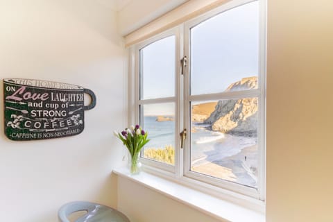 Above the Beach, First Floor: With two additional stools, ideal for watching the waves whilst enjoy your morning coffee