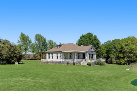 Original 1920 moved from the Heights in Houston