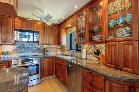 Island-inspired design meets modern comfort in the kitchen