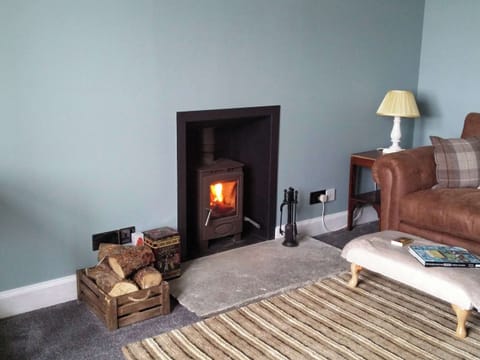 Welcoming living area with wood burner | Ardville, Melness, near Tongue