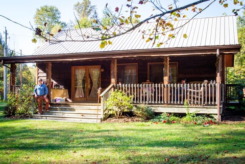 We love weddings. Call for event pricing.