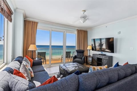 Spacious Gulf-View Living