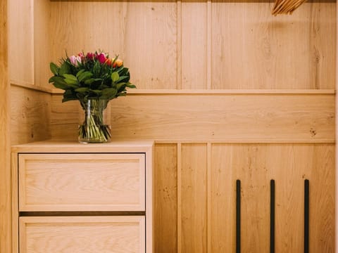 Double room "large", incl. breakfast - non-refundable rate - arthotel Blaue Gans House in Salzburg