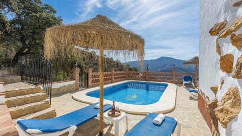 La Encina de Alora Álora by Ruralidays