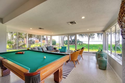 Tavares Vacation Rental | 3BR | 2BA | 2,800 Sq Ft | Step-Free Access