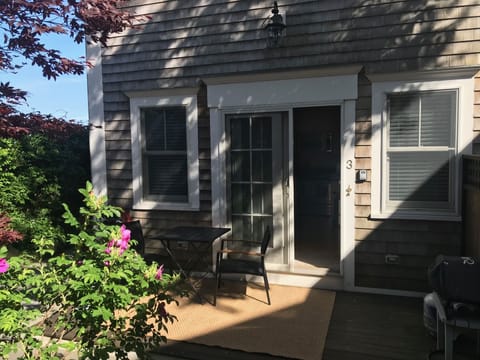 Front deck with sliders.