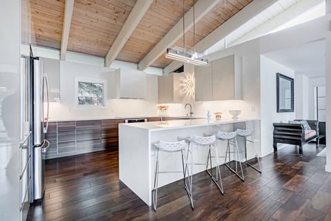 Brand New Kitchen to enjoy 