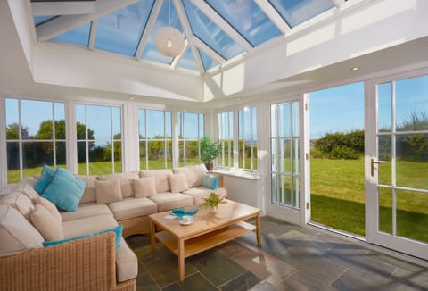 Balwest Cottage, Praa Sands. Ground floor: The perfect spot come rain or shine