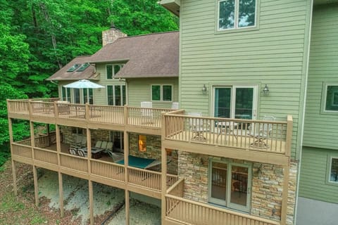 Upper deck off of kitchen for eating. Decks off of 3 bedrooms.