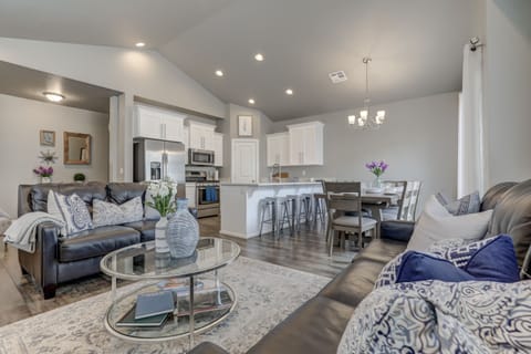 Beautiful home with all the amenities for a great stay in Southern Utah.