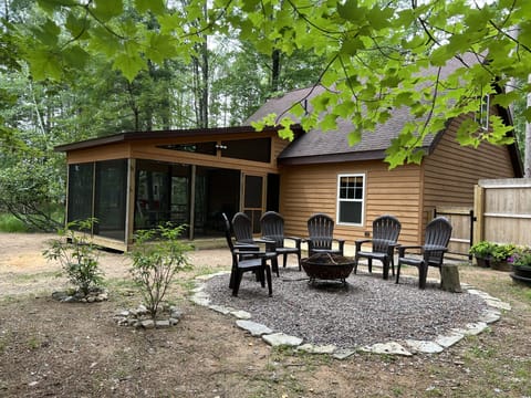 Relaxation In The Northwoods With Private Backyard Area
