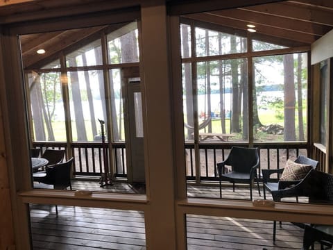 Steps Away To Lake From Enclosed Porch Area 