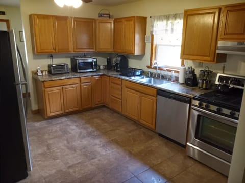 Microwave, toaster oven, keurig, even grind your own coffee here!