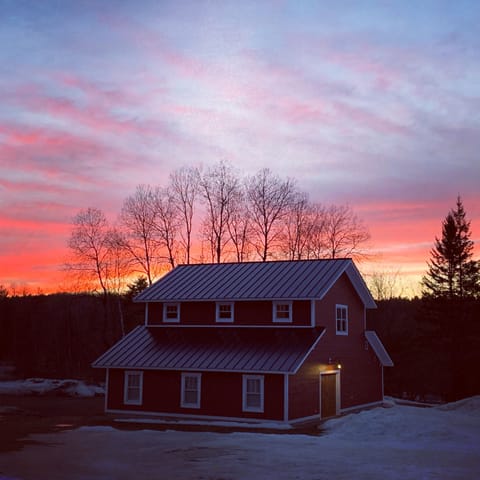 The Barn - 2nd flr unit