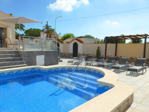 Pool  area 