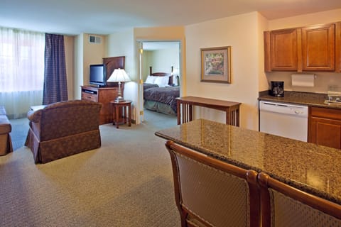 Make a quick snack in the kitchenette.