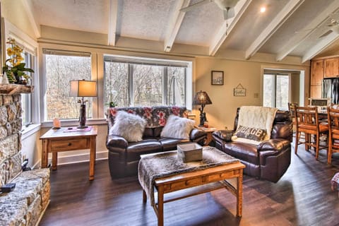 Sugar Mountain Vacation Rental | 4BR | 3BA | Stairs Required | 1,550 Sq Ft