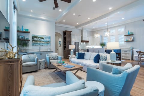 Living (3)