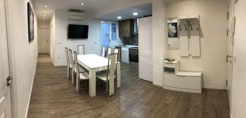 living and dinning room