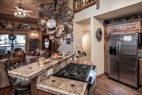 Spacious kitchen area