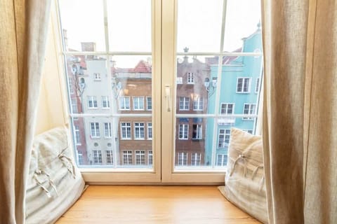 View from the apartment of the surrounding area. 