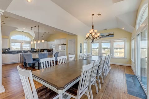 Top-Level Dining Room with Table (seats 14)
