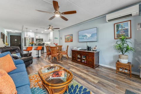 Remodeled throughout in 2023 including all new decor,  furniture (including sofa sleeper), windows and more.