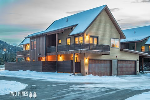 Exterior of 211A Pheasant Tail