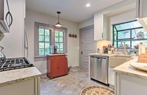 Kitchen entrance to front screen porch and fully stocked coffee/tea cart/Keurig