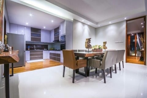 Beautiful Villa With Ocean View, Ungasan