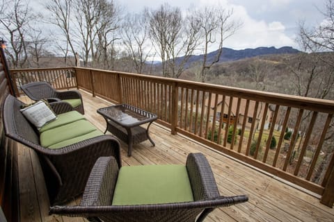 Enjoy the Mountain Views from the Comfortable Outdoor Sofa and Flanking Armchairs at Sugar Bear