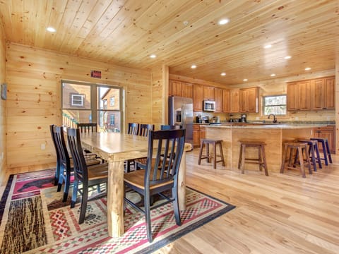 Dining Area - Table w. Seating for Eight