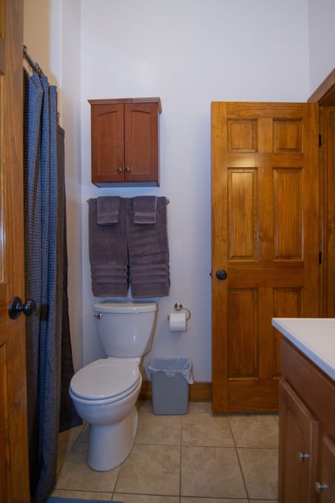 Downstairs Bathroom.