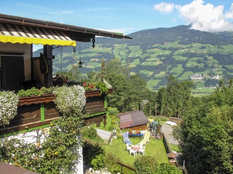 Hill Station, Property, Vegetation, Mountain Village, Mountain, Real Estate, House, Roof, Rural Area, Building