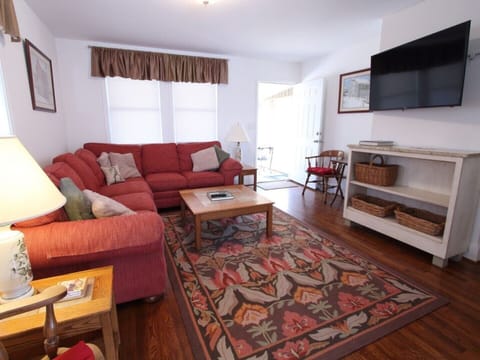 Cozy LR with large comfy couch for your spectrum TV watching!