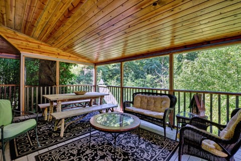 Screened Porch