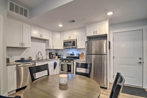 Kitchen | Cooking Basics | Dishware/Flatware