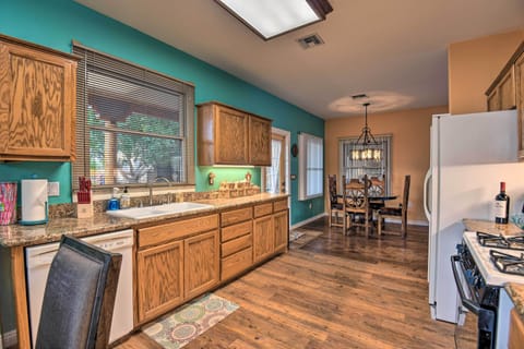 Kitchen | Fully Equipped