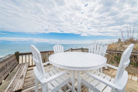 Dune Deck