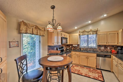 Kitchen | Keurig Coffee Maker | Dishwasher | Cooking Basics