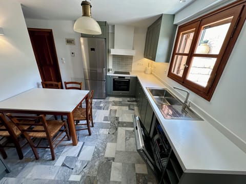 main house kitchen, ground floor